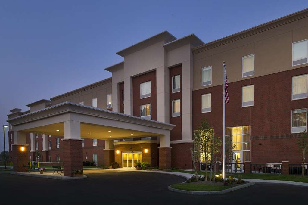 Hampton Inn & Suites Syracuse/Carrier Circle主图