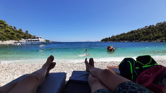 Leftos Gialos Beach景点图片