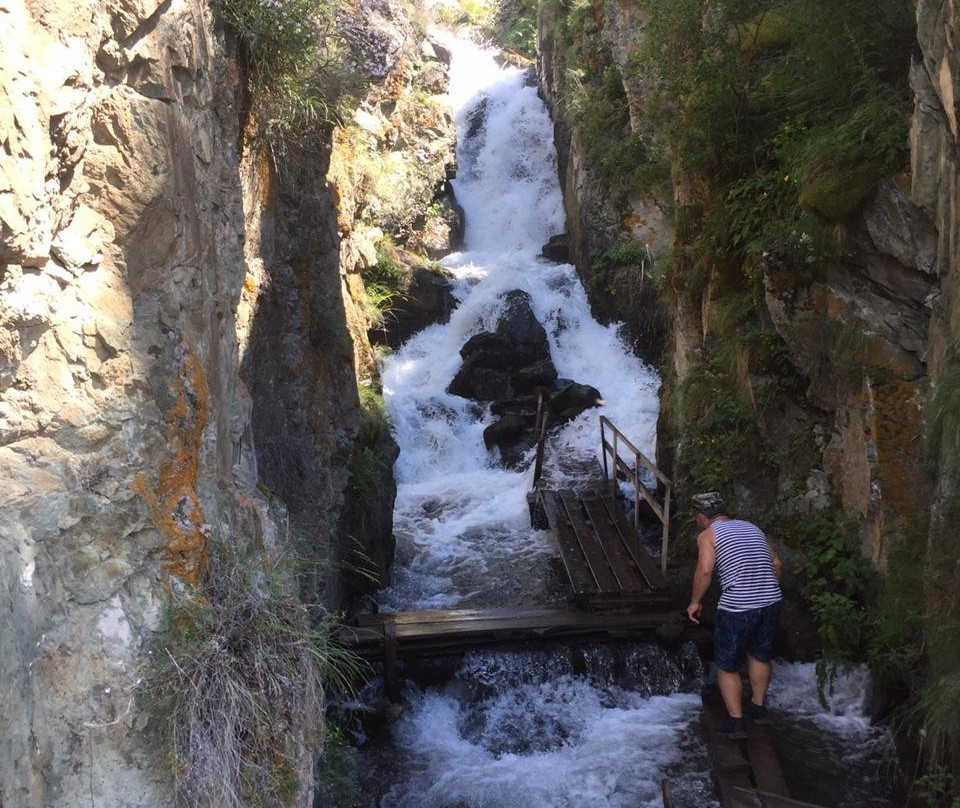 Waterfalls Che-Chkysh景点图片