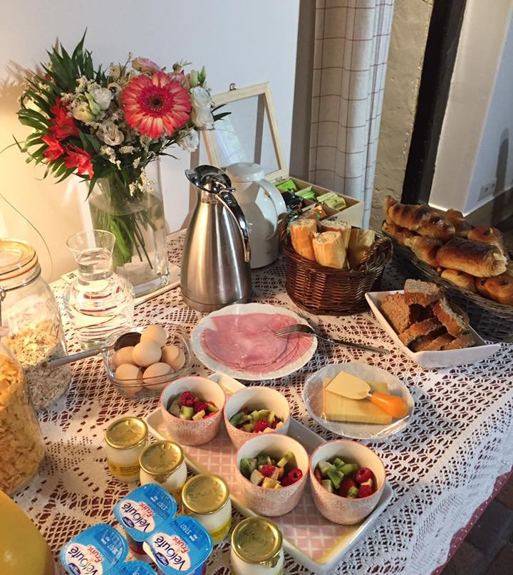 Les Eaux De La Petite Fontaine主图