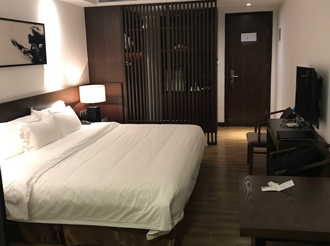 松岩酒店(深圳华侨城店)主图
