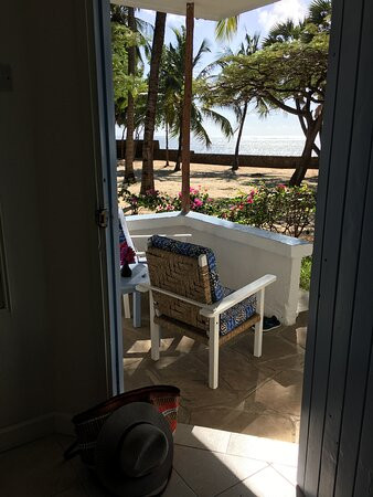 Driftwood Beach Club主图