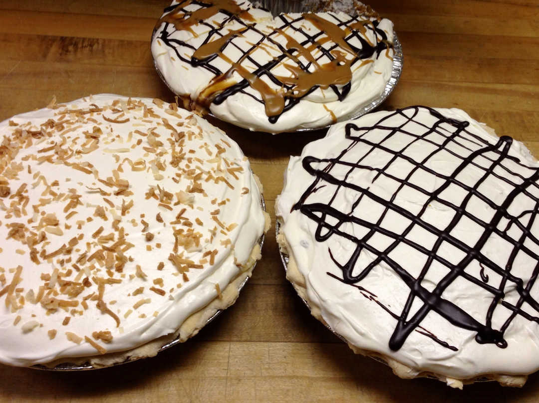 Lamplight Cafe & Bakery