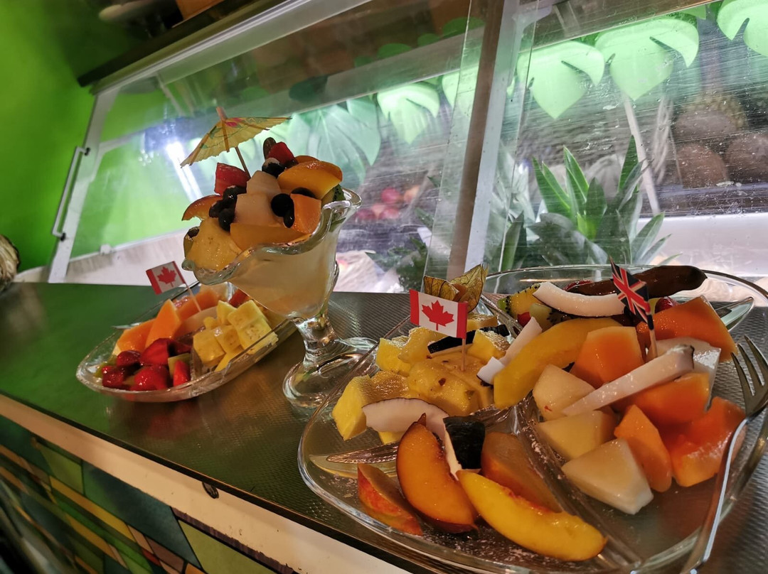 CippaLippa Fruit Cafe