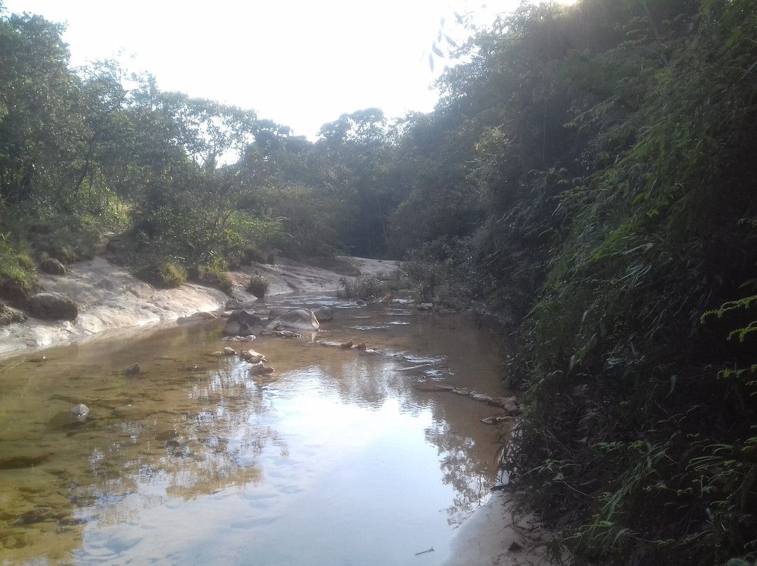 Vila Tepequem旅游景点-Cachoeira do Barata
