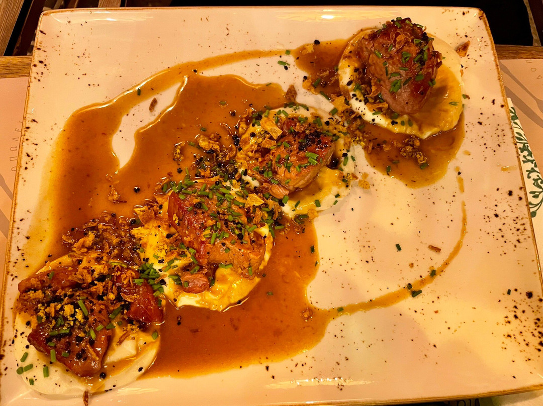 Edem • Neoklasikó Kafé Mezedopoleío