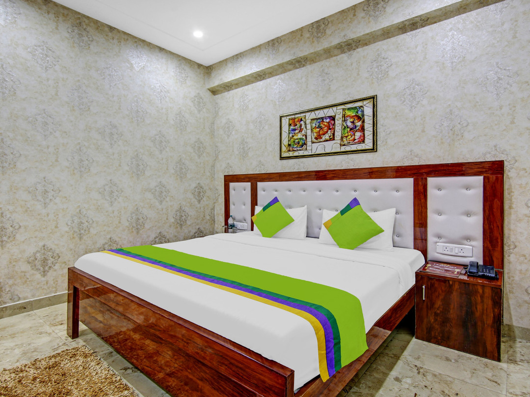 Treebo Trend The Dms Residency