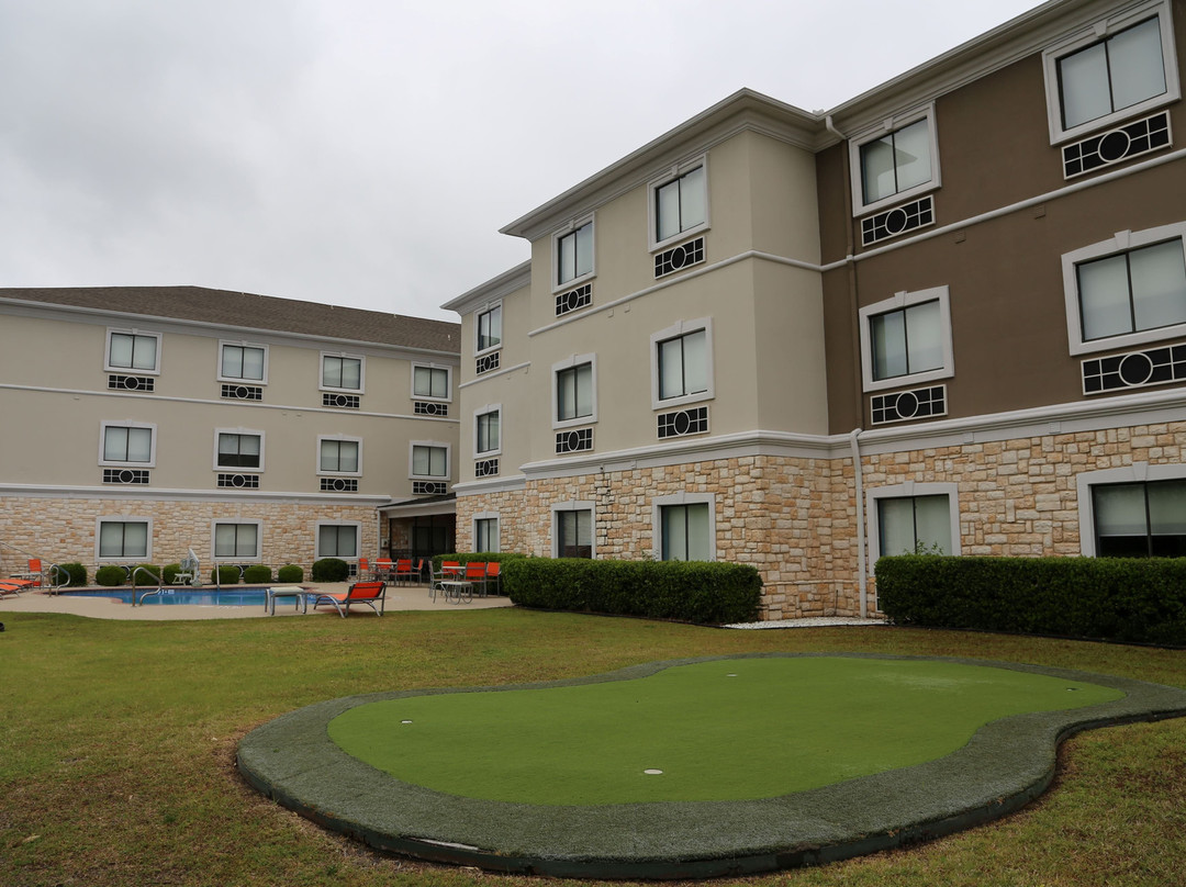 Holiday Inn Express & Suites Greenville by IHG主图