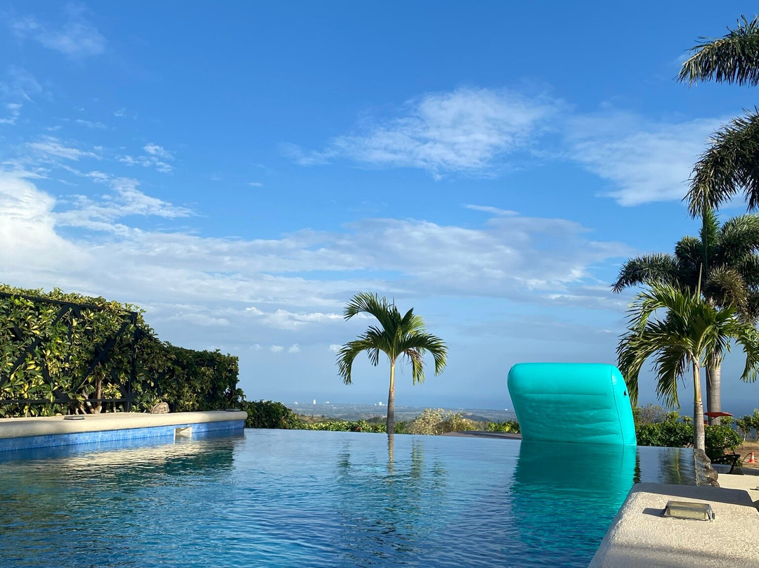 Hawk's Nest Bed & Breakfast主图