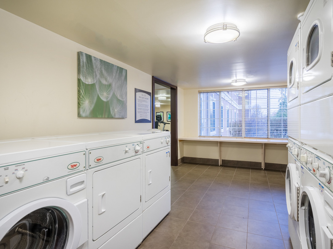 Staybridge Suites Allentown West by IHG主图