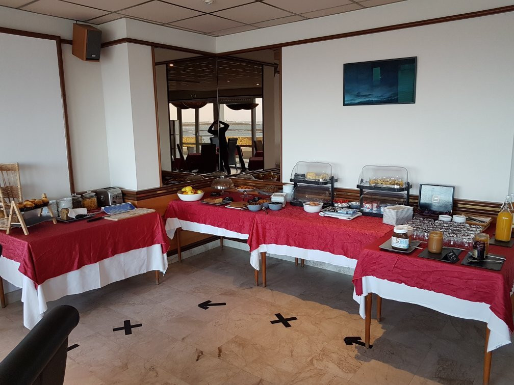 Hotel Restaurant Le Sterenn主图