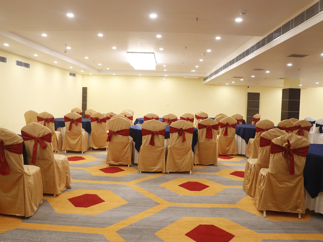 Click Hotel,Transport Nagar, Lucknow主图