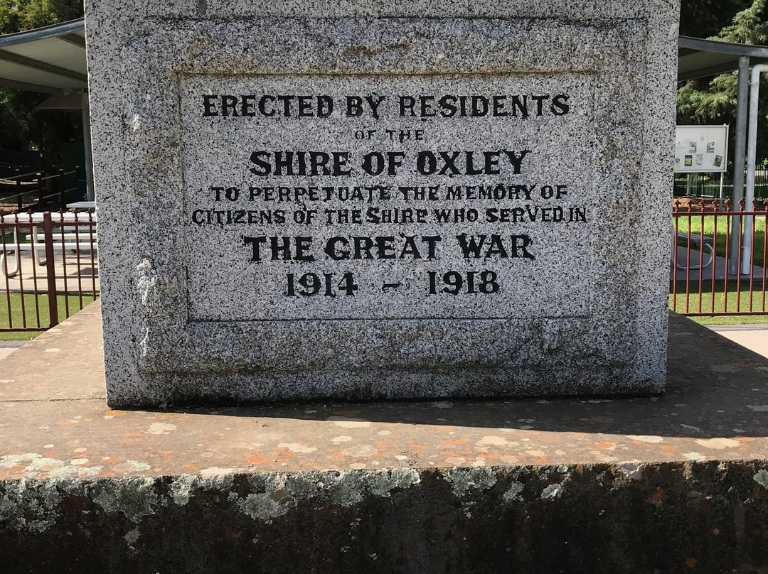 Oxley War Memorial景点图片