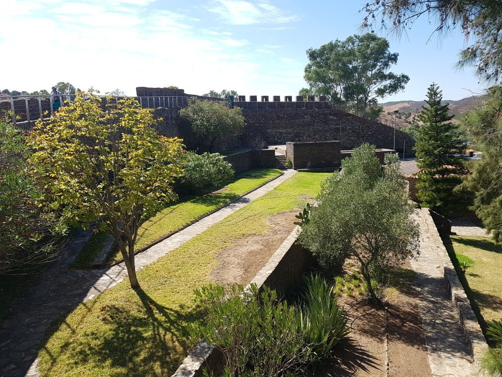 Castle of Alcoutim景点图片