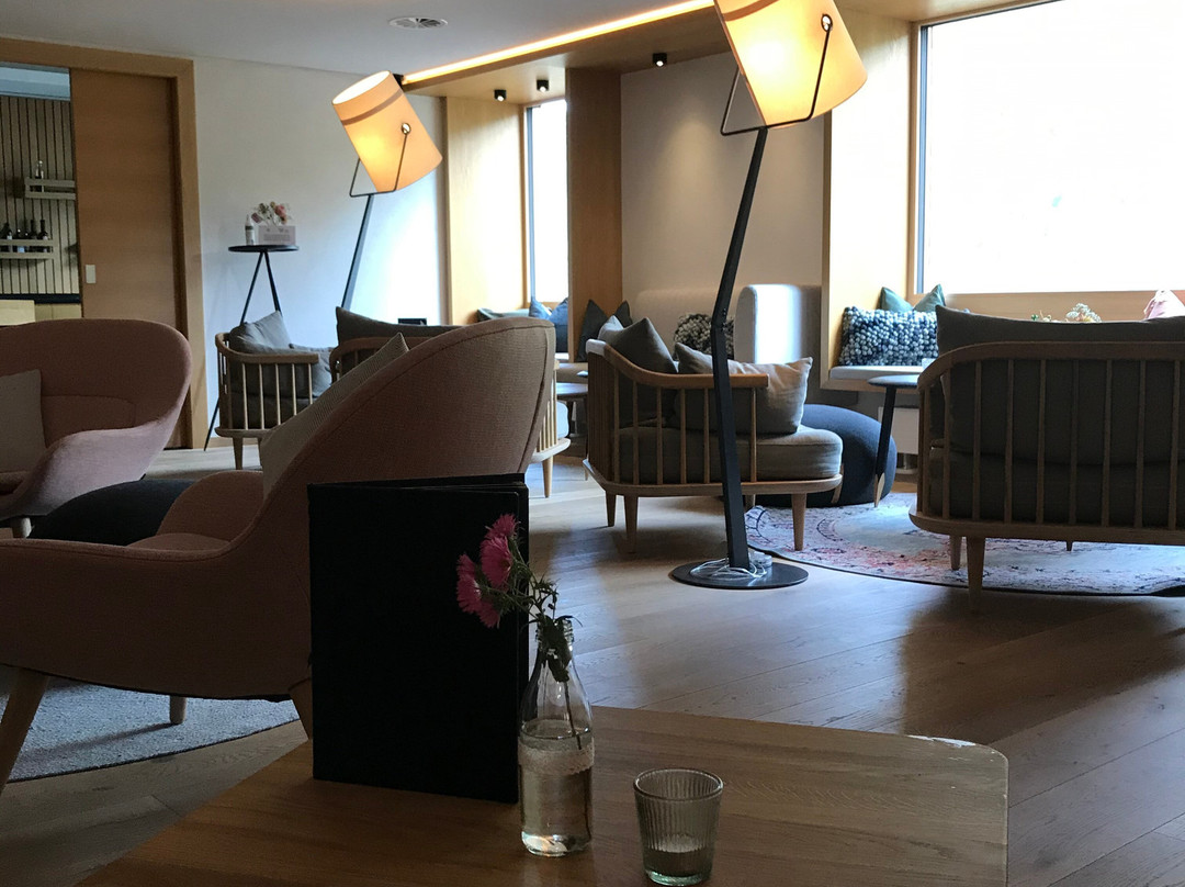 Hotel Adler主图