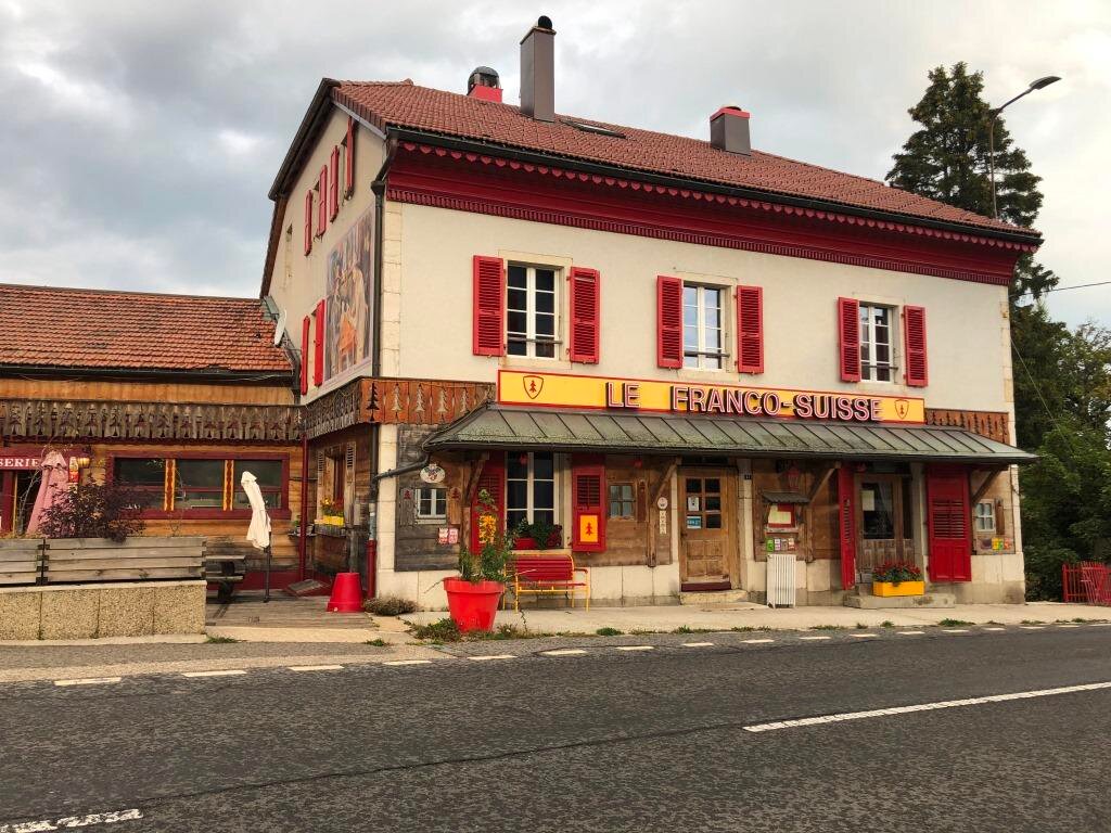 Logis Hôtel Arbez Franco-Suisse-浴室