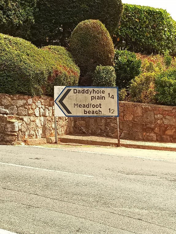 South West Coast Path Walk- Meadfoot & London Bridge-托基必去景点