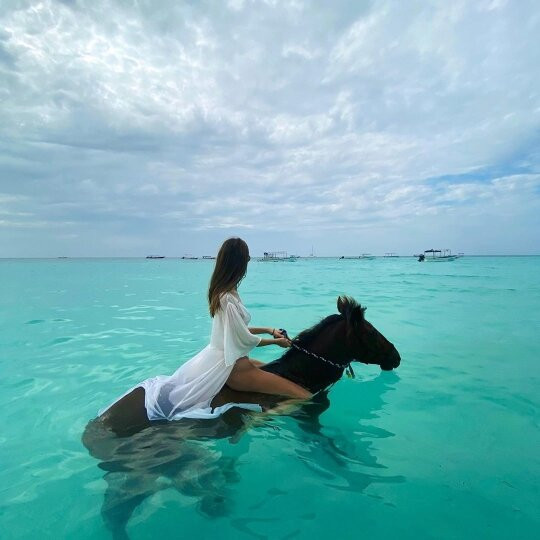 桑给巴尔度假酒店主图