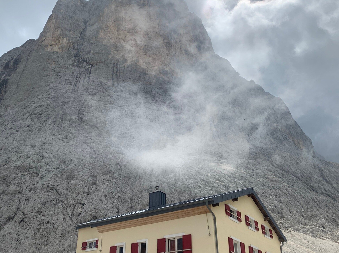 Rifugio Re Alberto景点图片