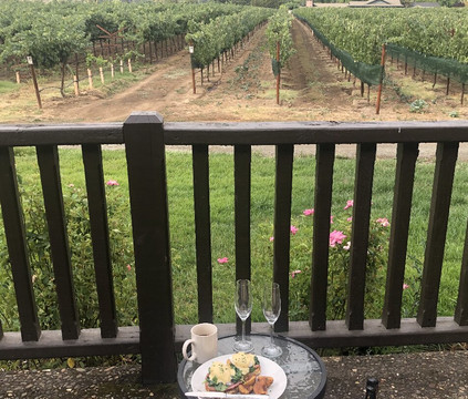 查理帕尔默哈维斯特酒店主图