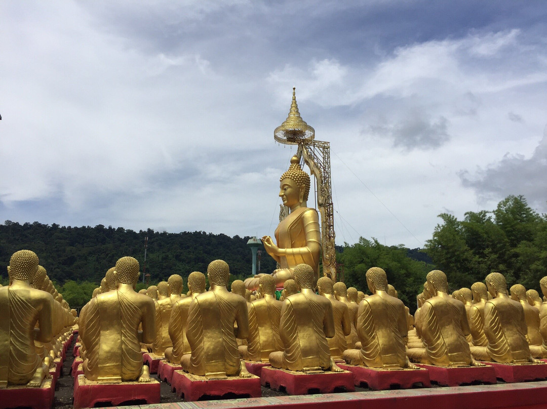 Phuttha Utthayan Makha Bucha Anusorn景点图片
