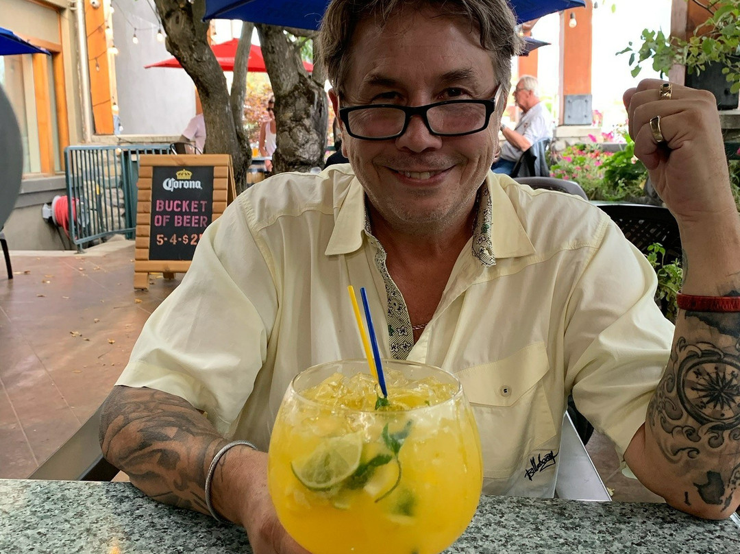 Jimmy's Pub And Grill At Creston Hotel