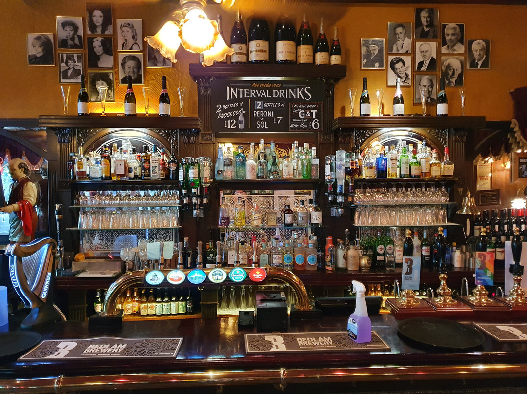 The Colonnade Bar-布莱顿必去景点