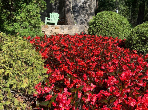 Glass Bottle House-不列颠哥伦比亚省必去景点