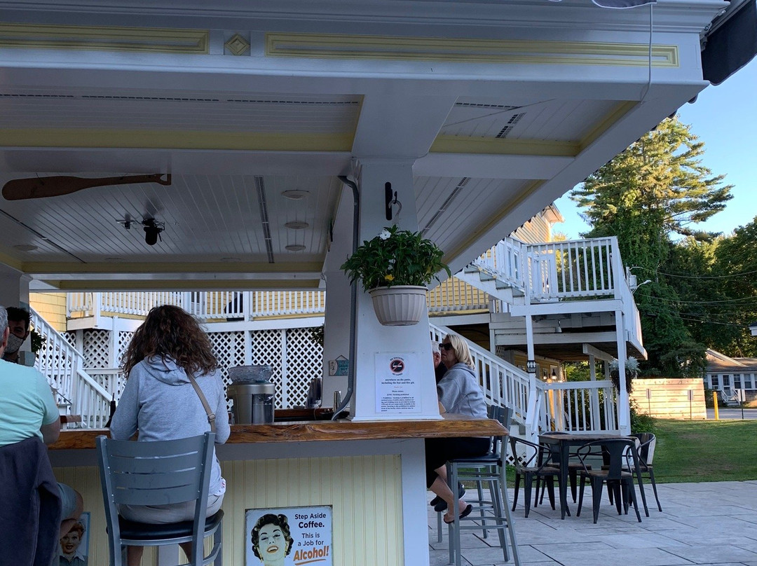 The Admiral's Inn主图