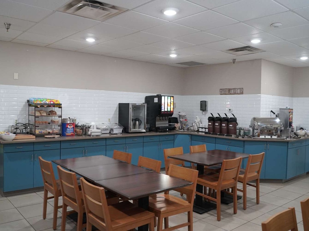 Country Inn & Suites by Radisson, Watertown, SD主图