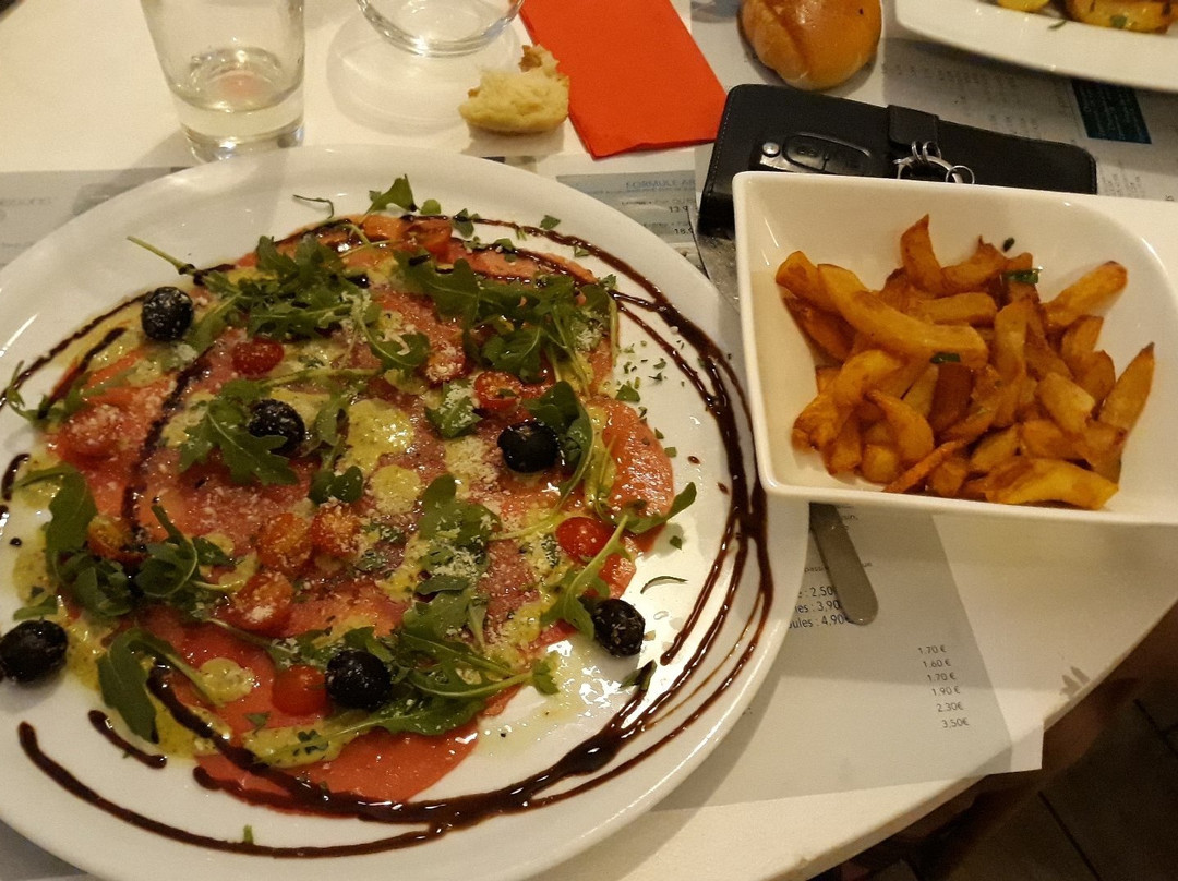 Songeons旅游攻略图片