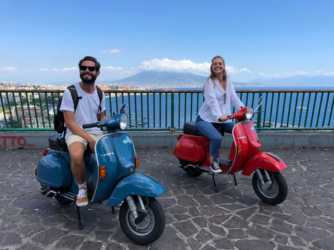 NapolinVespa Tour-那不勒斯必去景点
