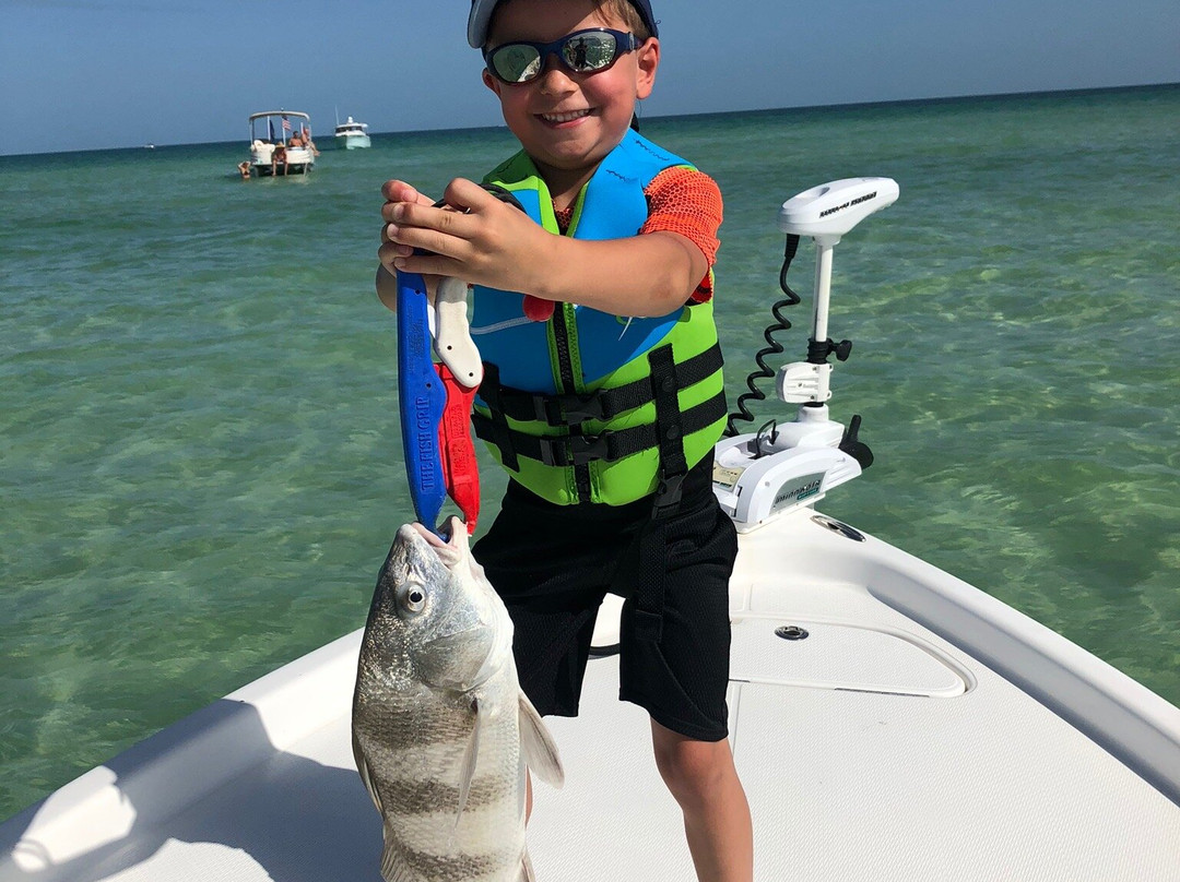 Captain Dustin Fishing Charters-Holiday必去景点