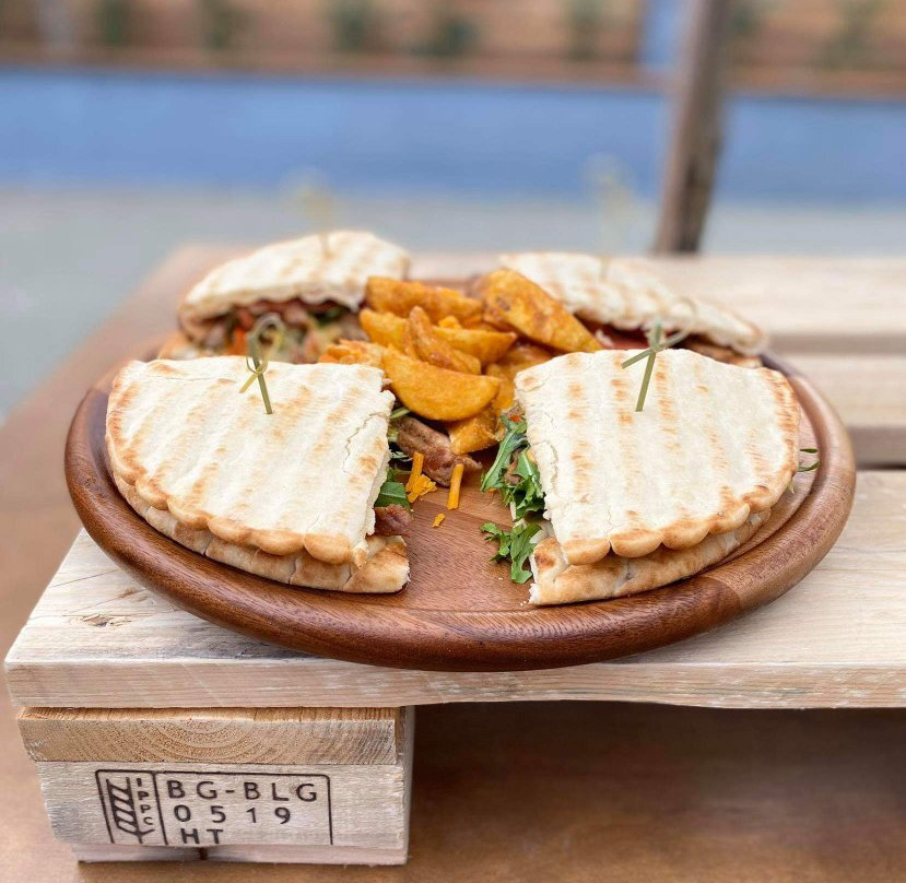 Moires旅游攻略图片