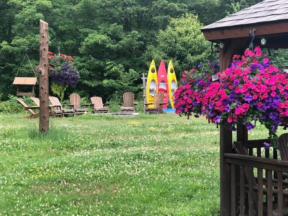 The Highlands Motel & Lodge主图