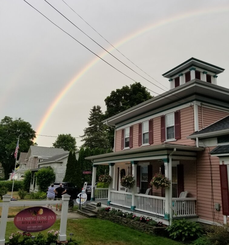 Blushing Rose Bed and Breakfast主图