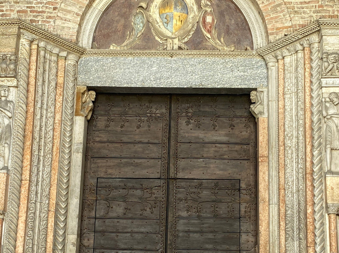 Basilica di Sant'Antonino-皮亚琴察必去景点