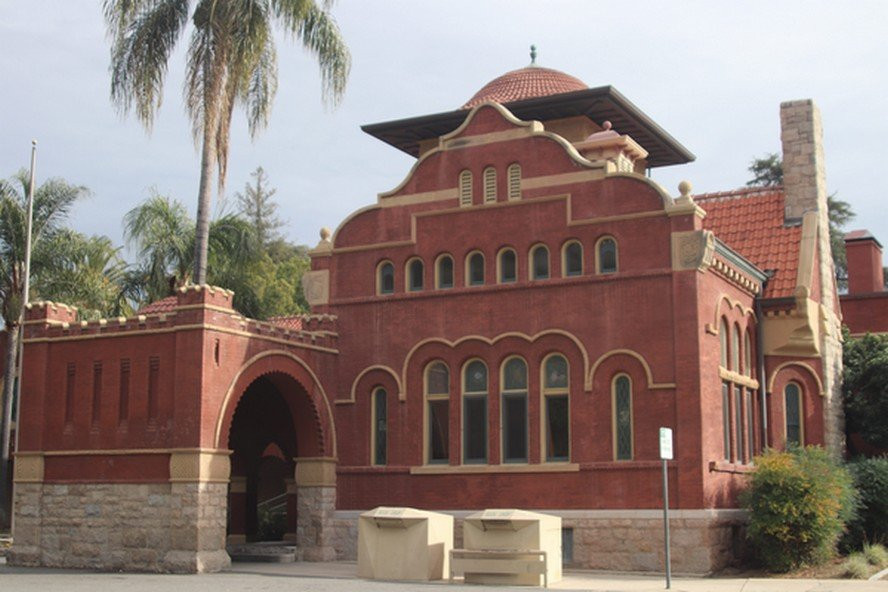 A K Smiley Public Library-雷德兰兹必去景点