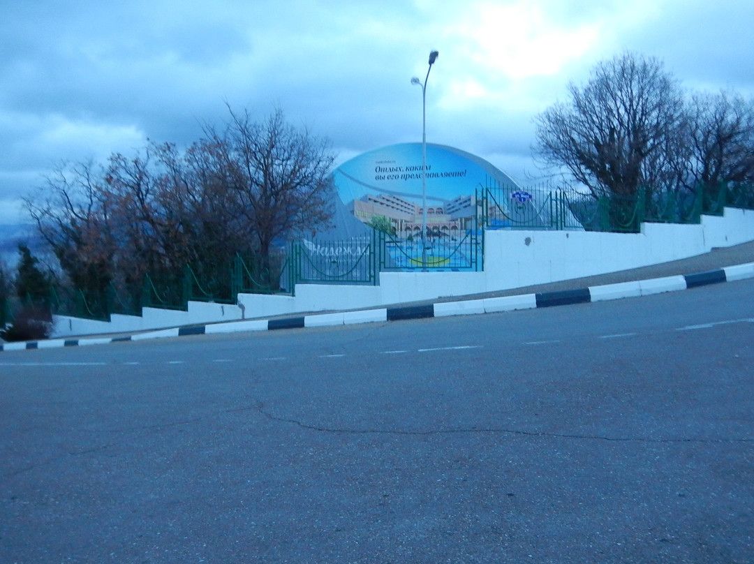 Monument to Perished on the Ship Admiral Nakhimov景点图片