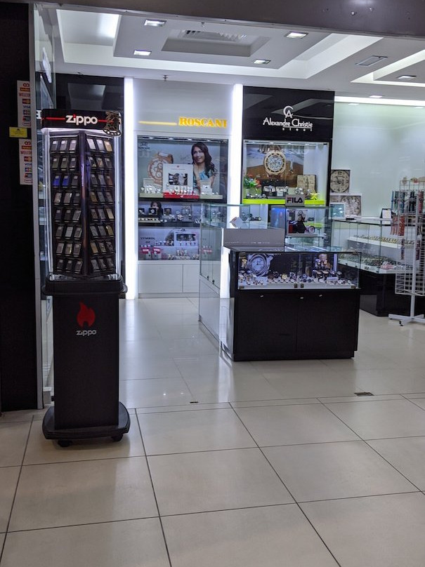 Cenang Mall-珍南海滩必去景点