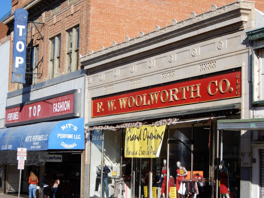 Nogales-SCC Chamber of Commerce Visitor & Tourism Center-Nogales必去景点