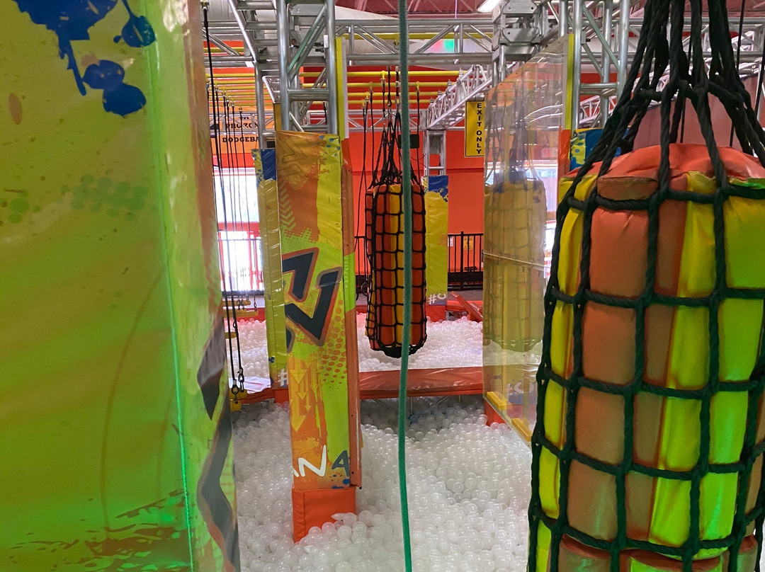 Urban Air Trampoline and Adventure Park-Milltown必去景点