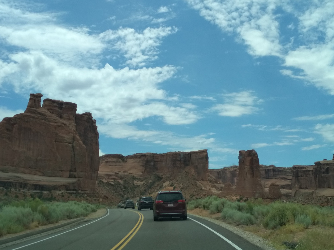 Courthouse Towers-拱门国家公园必去景点