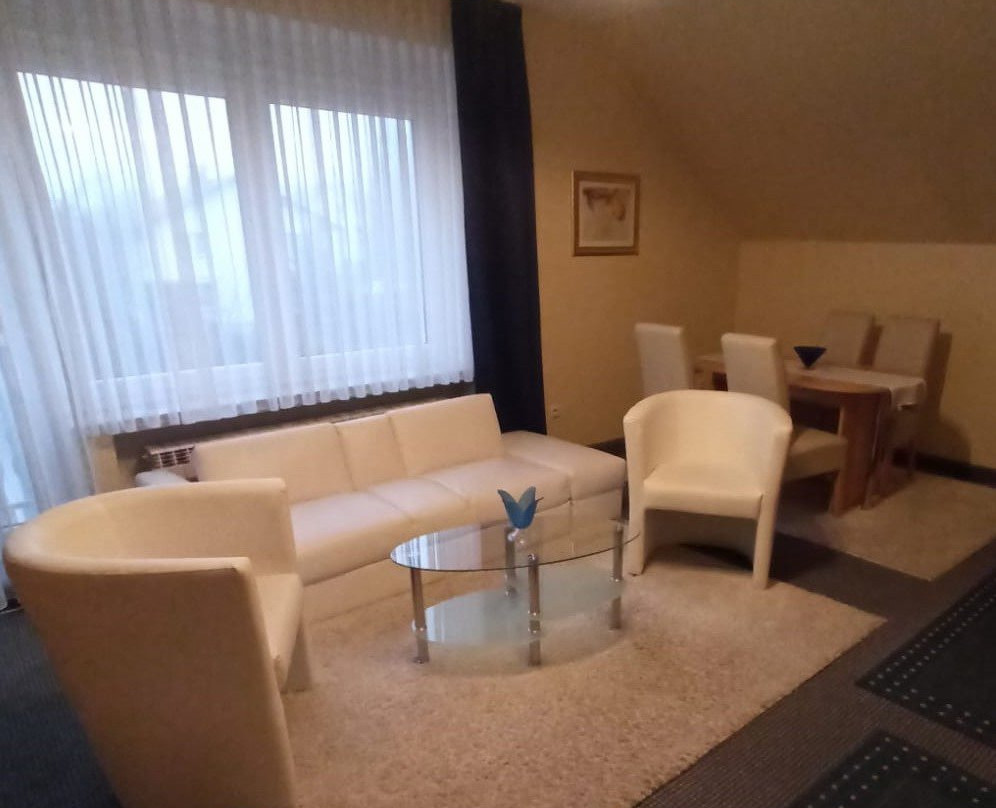 Arador-City Hotel主图