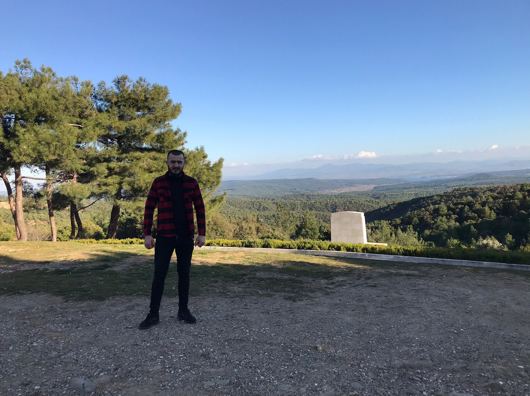 Conk Bayiri Mehmetçik Park Aniti Kemalyeri Yaziti景点图片