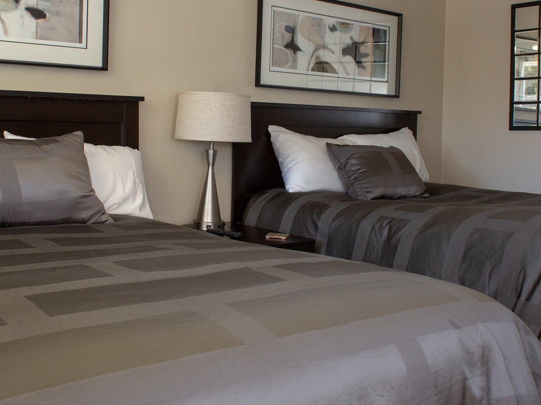 Mark III Inn & Suites主图