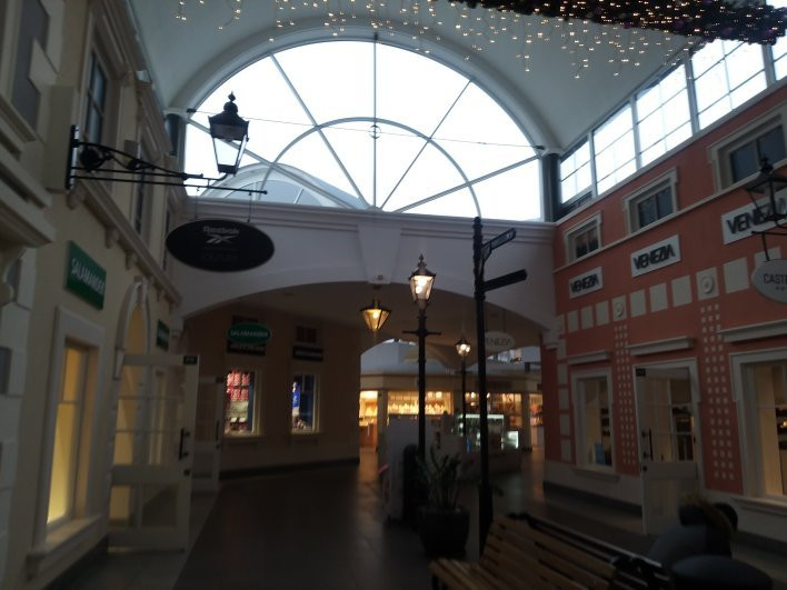 Factory Outlet Ursus景点图片