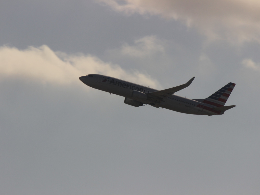 EB Hotel Miami Airport主图