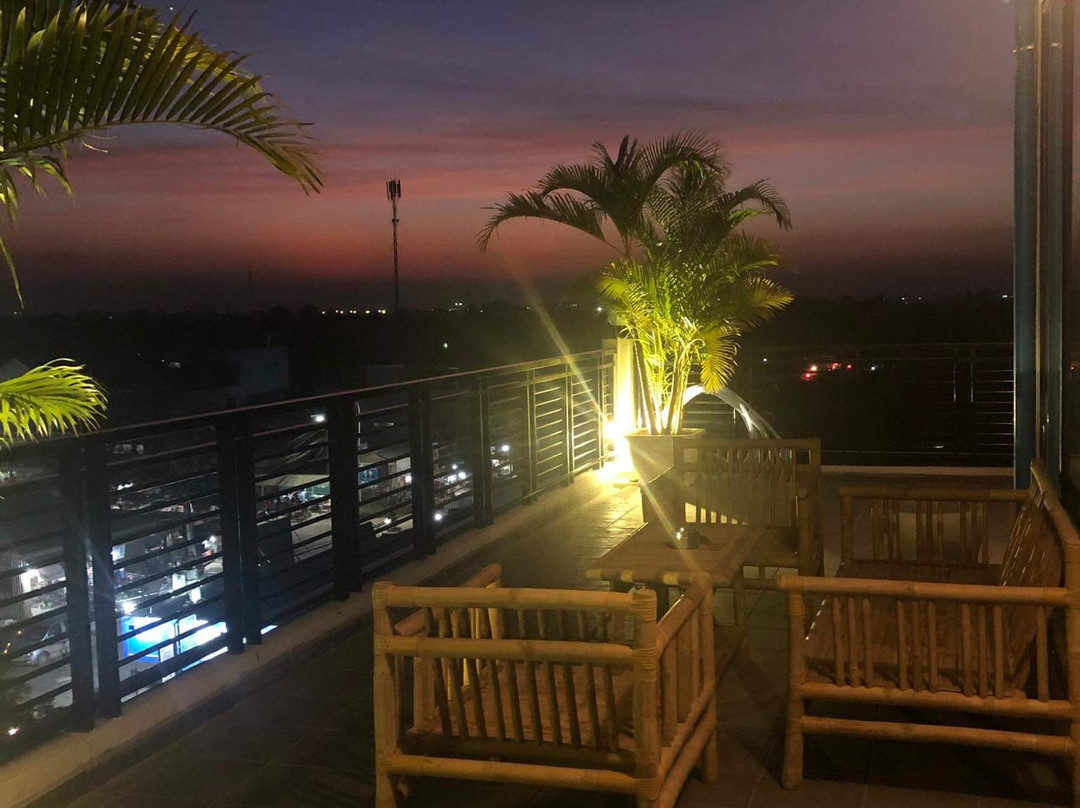 Double S Hotel主图