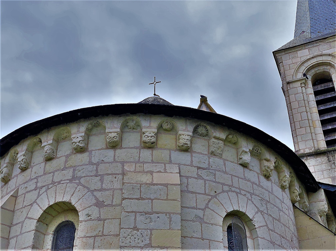Eglise Saint-Martin-Saint-Martin-De-Sanzay必去景点